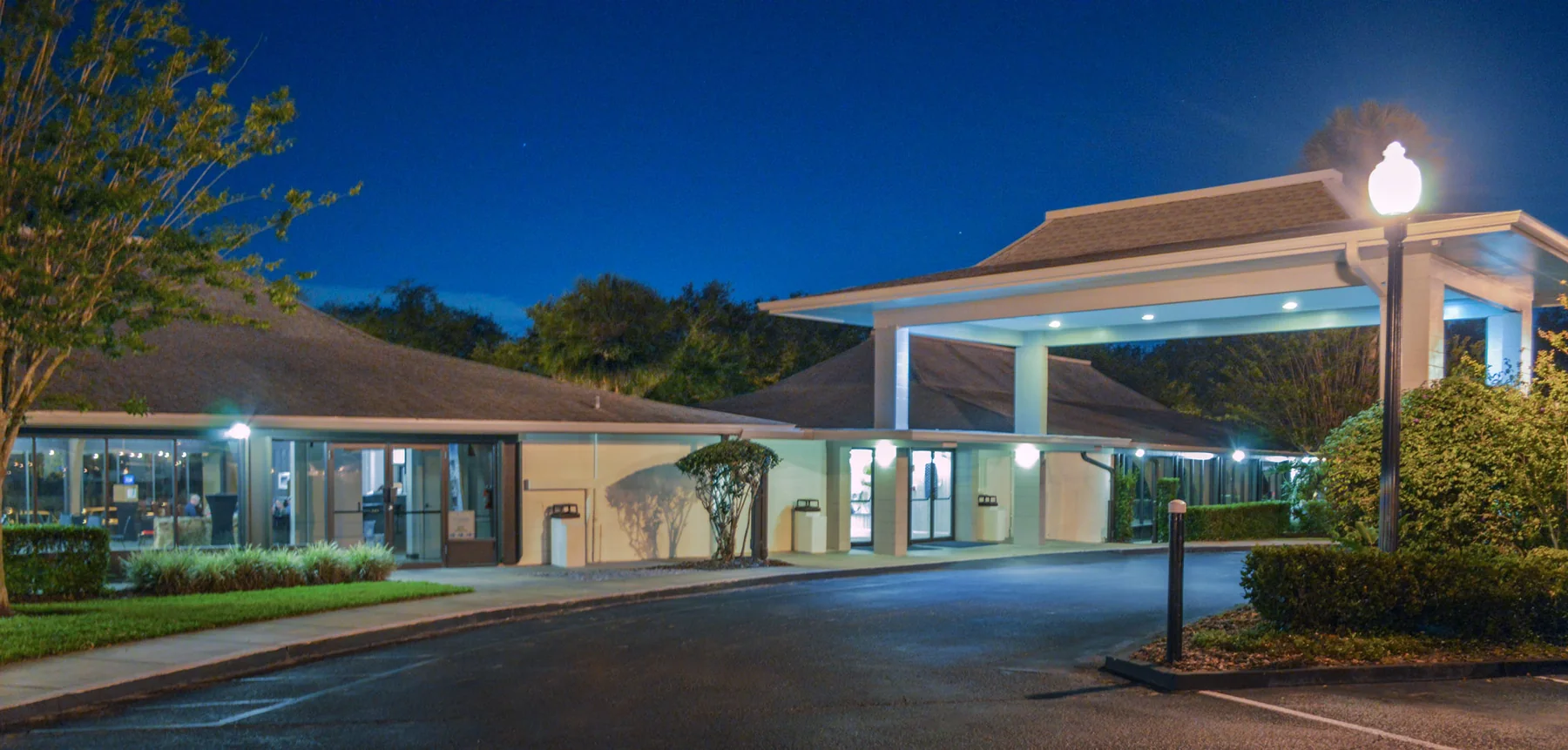Exterior of Venue on Lake Lily in Maitland